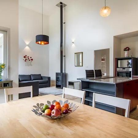 Sleeps 6 Pool Air Con Wifi 빌라 Agnac